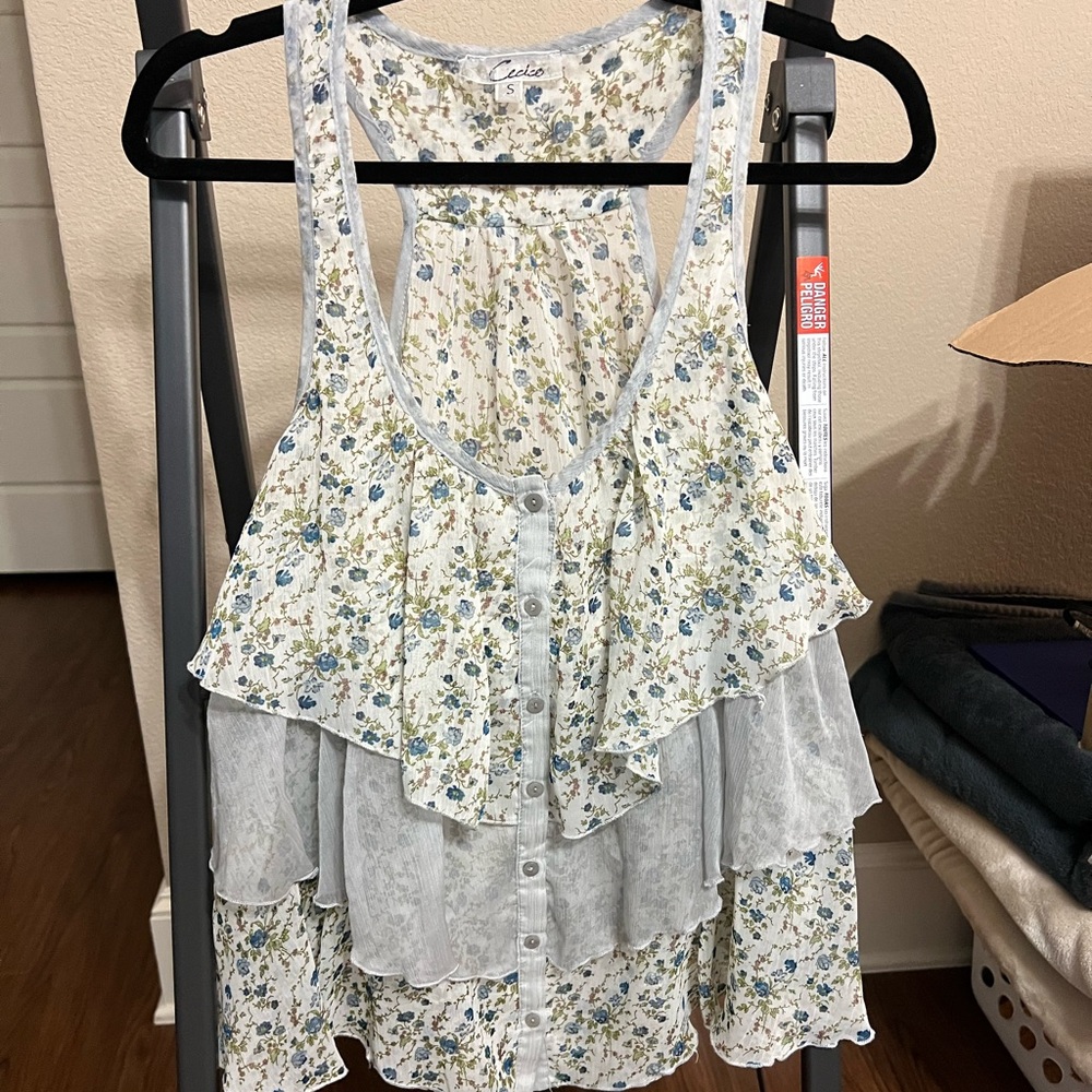 S layered tank top blouse